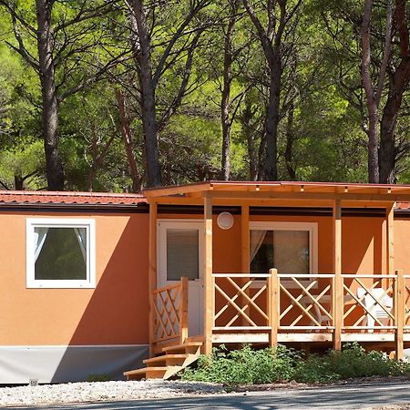 Mobile Homes Basko Polje Campground Baška Voda Extérieur photo