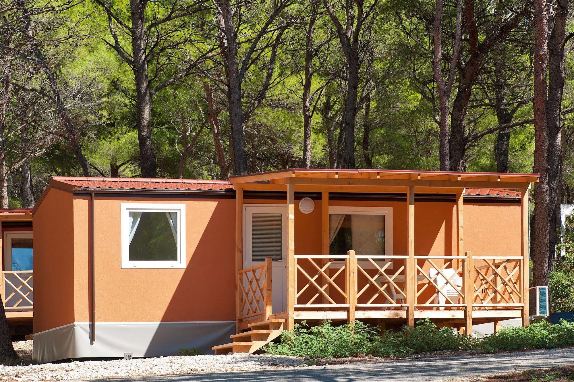 Mobile Homes Basko Polje Campground Baška Voda Extérieur photo