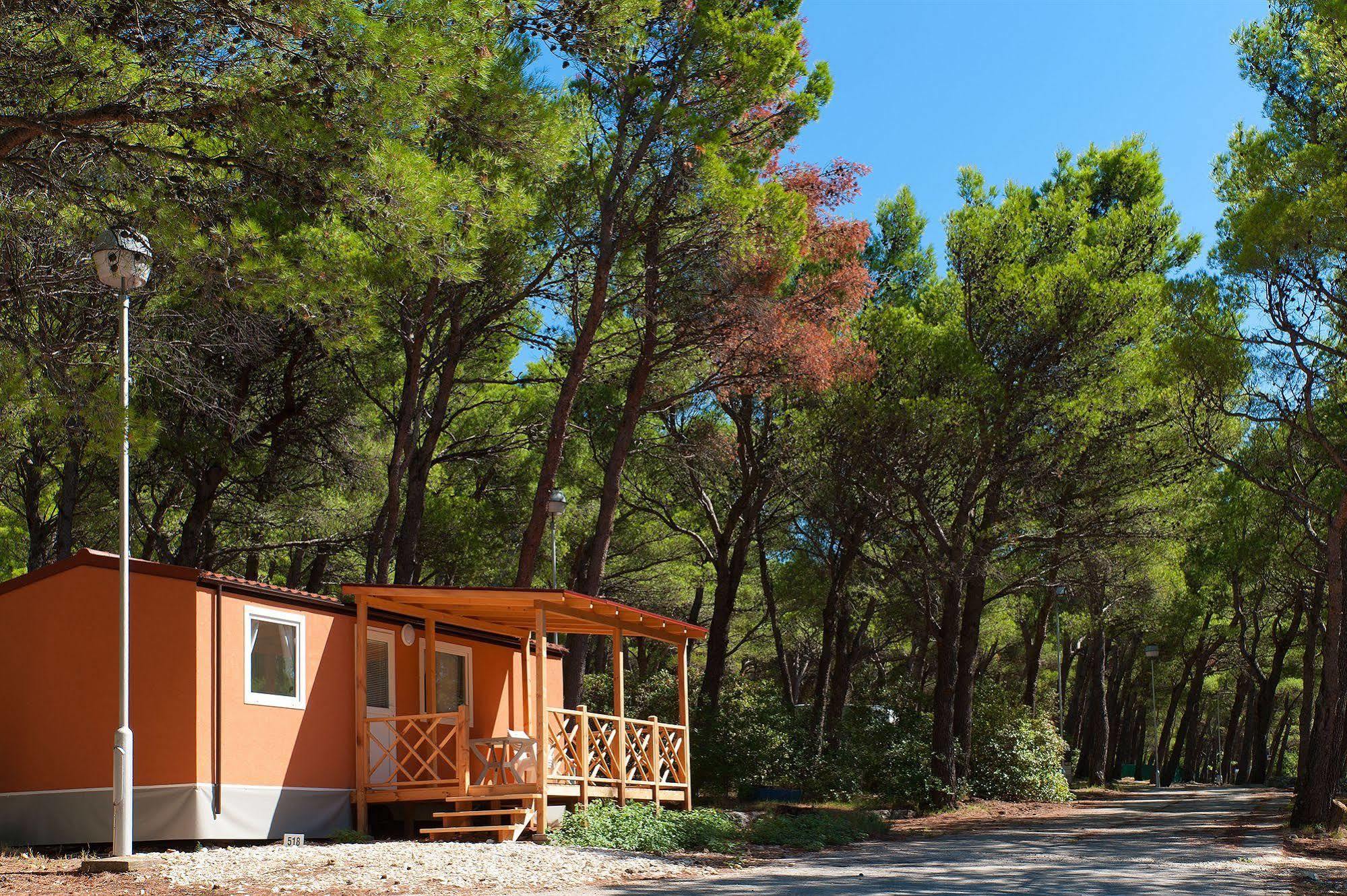 Mobile Homes Basko Polje Campground Baška Voda Extérieur photo