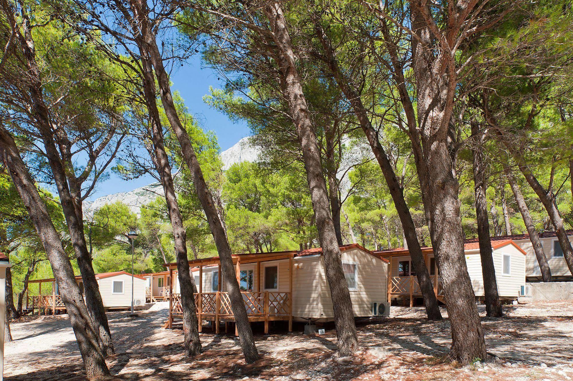 Mobile Homes Basko Polje Campground Baška Voda Extérieur photo